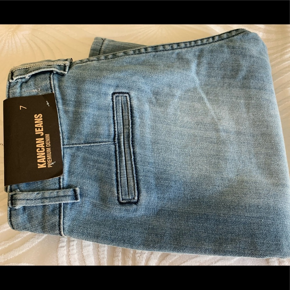 New pair of cute jeans. With tags. Jr Size 7